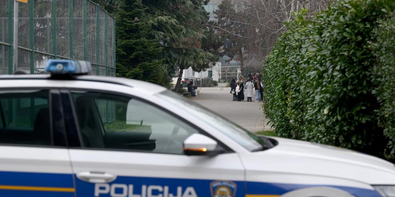 Zagreb: Policija ispred Prirodoslovne škole Vladimira Preloga zbog dojave o bombi