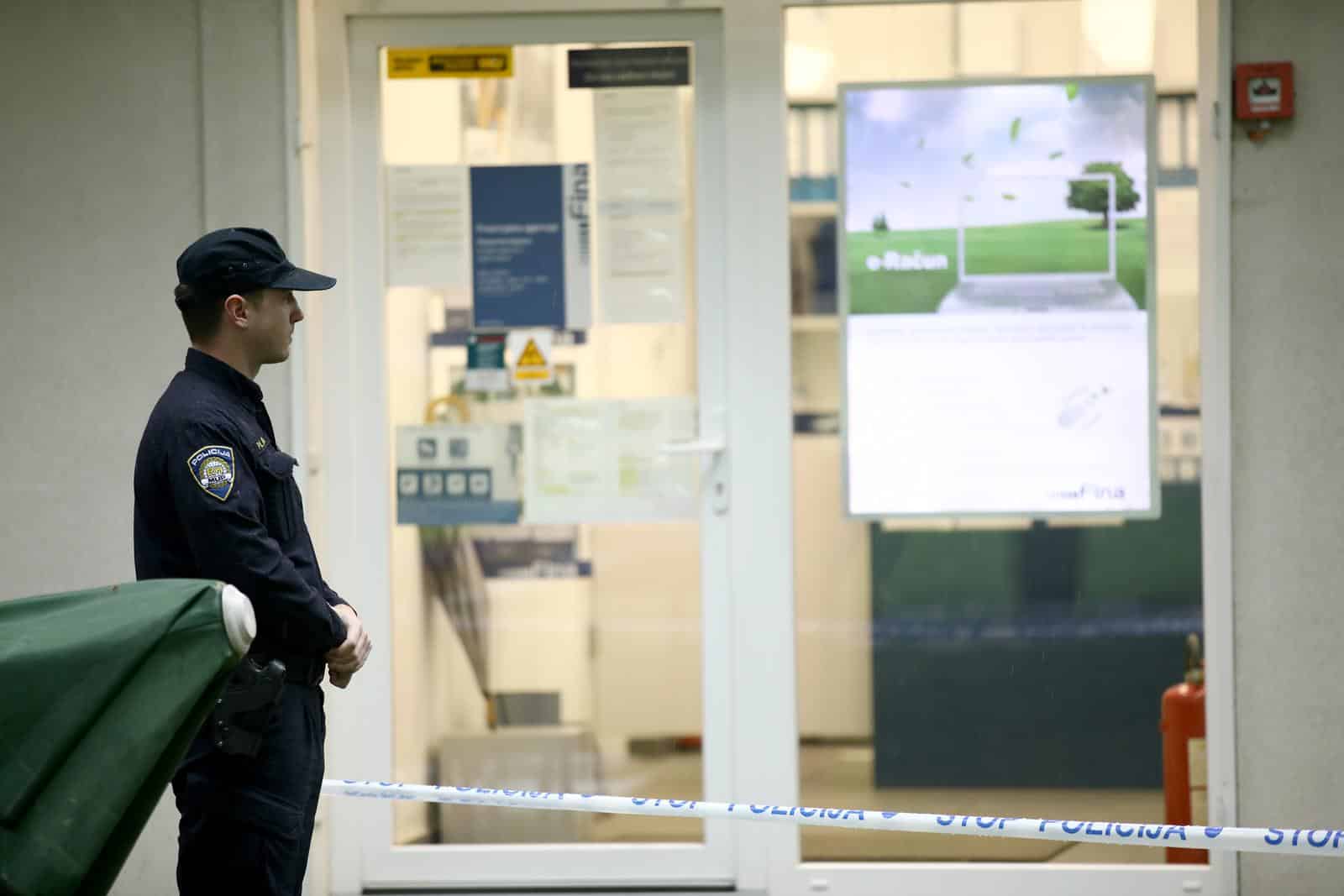 Zagreb: Maskirani razbojnici opljačkali Finu u Gajnicama