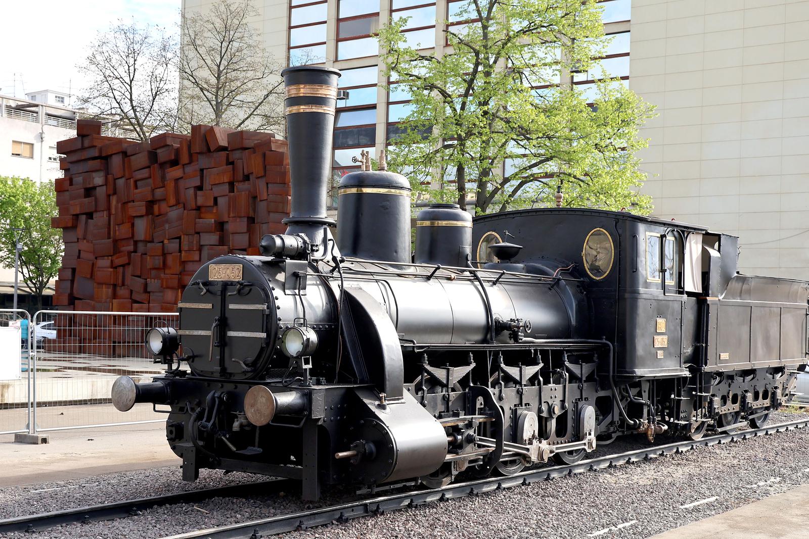 Zagreb: Na Glavnom kolodvoru završena obnova parne lokomotive “Crna Katica”