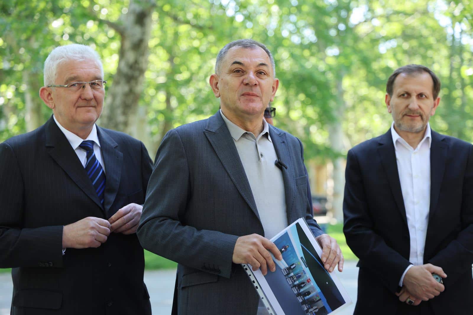 Zagreb: Ivica Lovrić održao je konferenciju za medije na temu “Prljava kampanja”