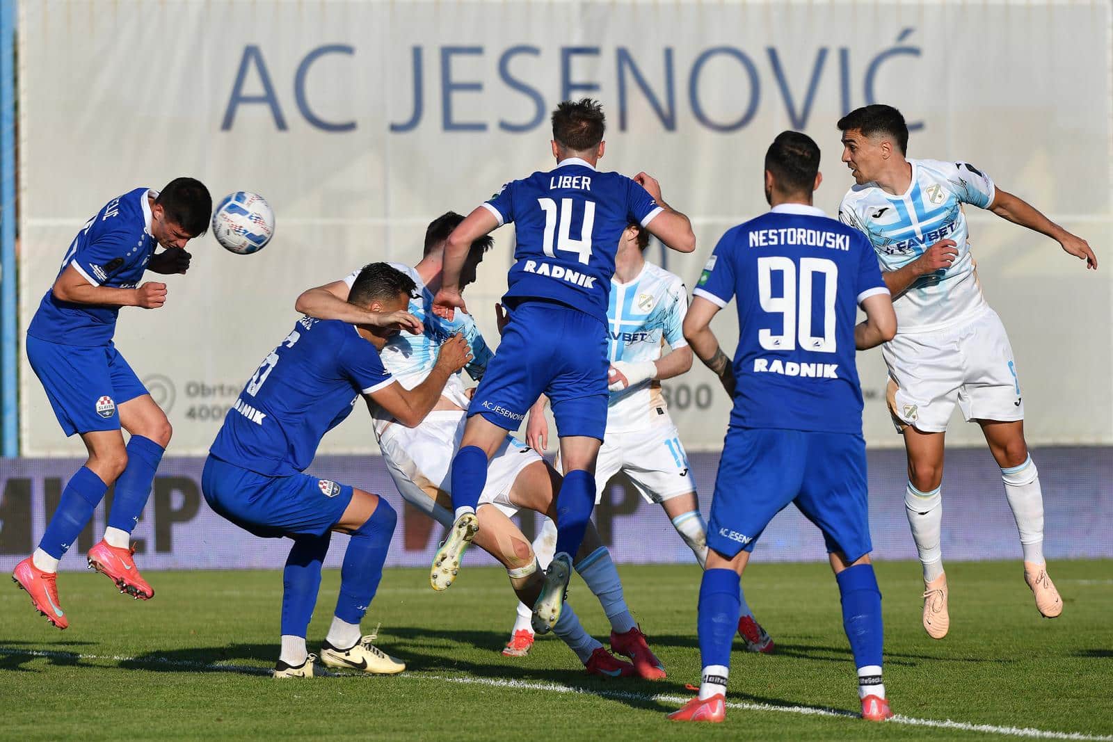 Slaven Belupo i Rijeka sastali se u prvoj utakmici finala Hrvatskog nogometnog kupa