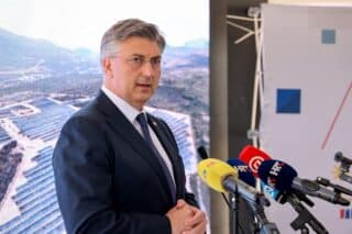 Benkovac: Andrej Plenković u obilasku radova na izgradnji sunčane elektrane Korlat