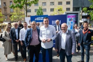 Zagreb: Prikupljanje potpisa za kandidaturu Mislava Hermana