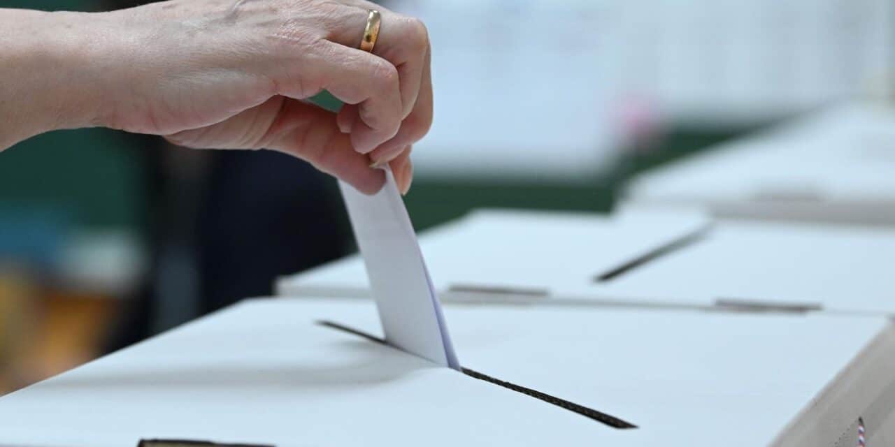Zagreb: Otvorena biračka mjesta za Lokalne izbore 2025