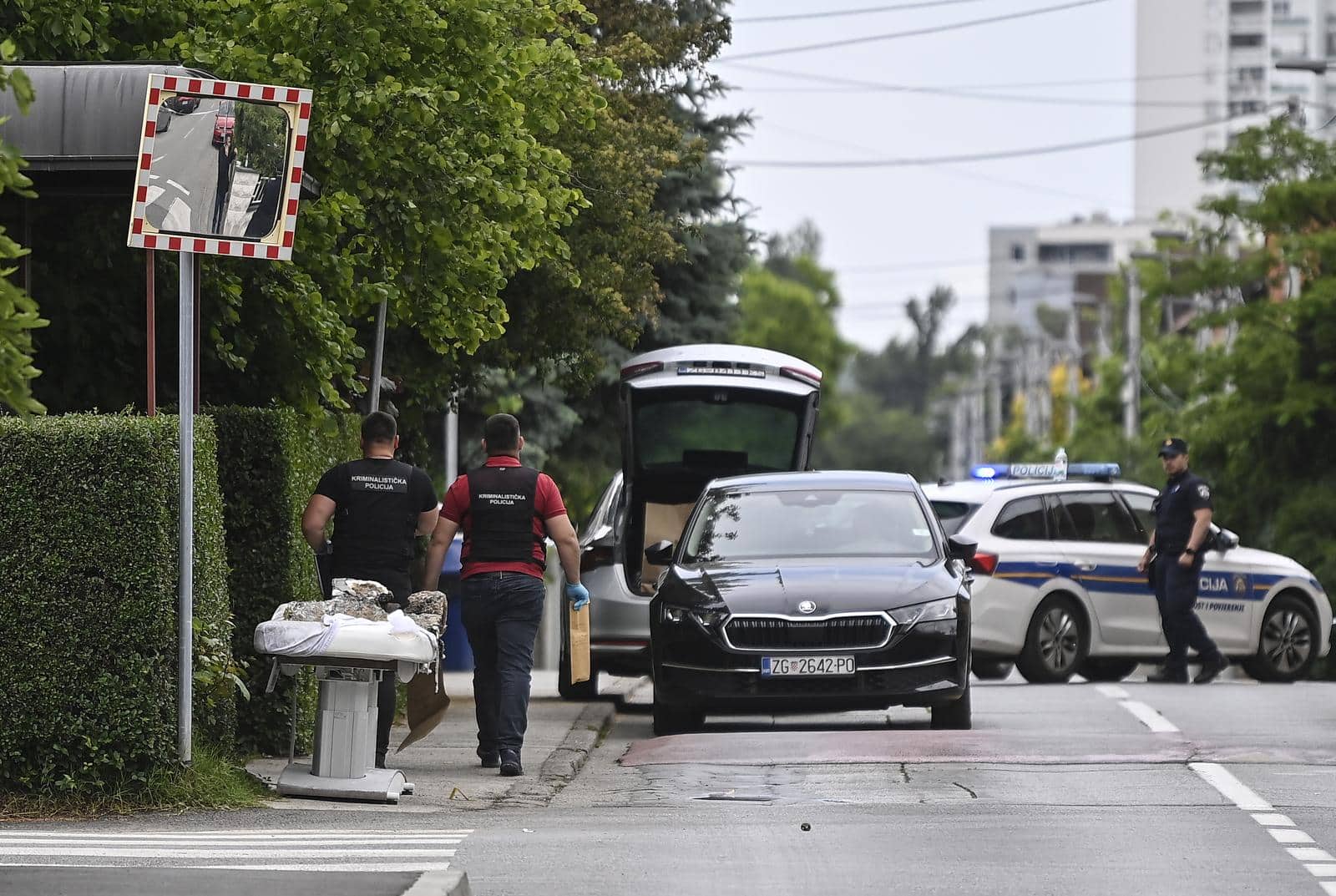 Zagreb: Policijski očevid u salonu za masažu gdje je muškarac napao ženu