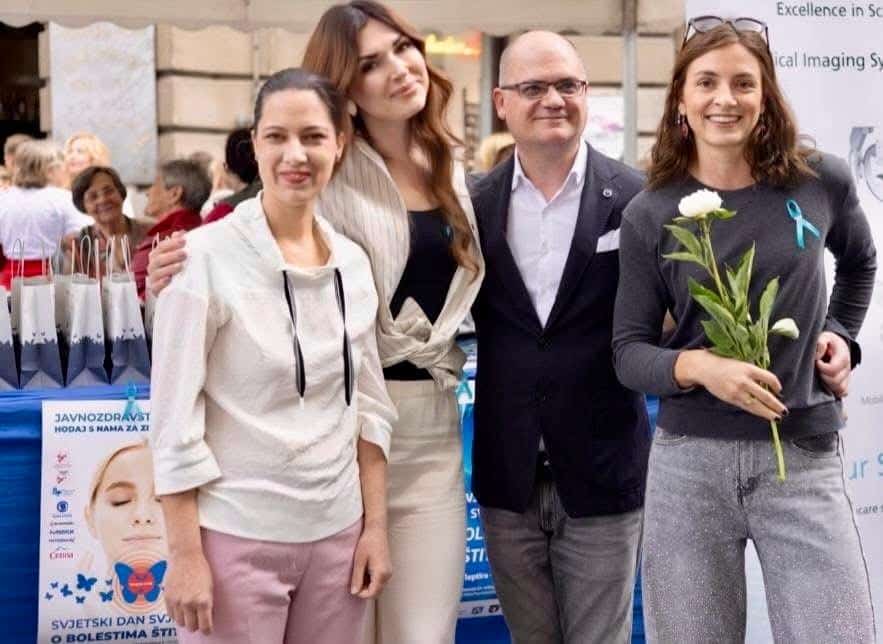 Slika s Cvjetnog trga
