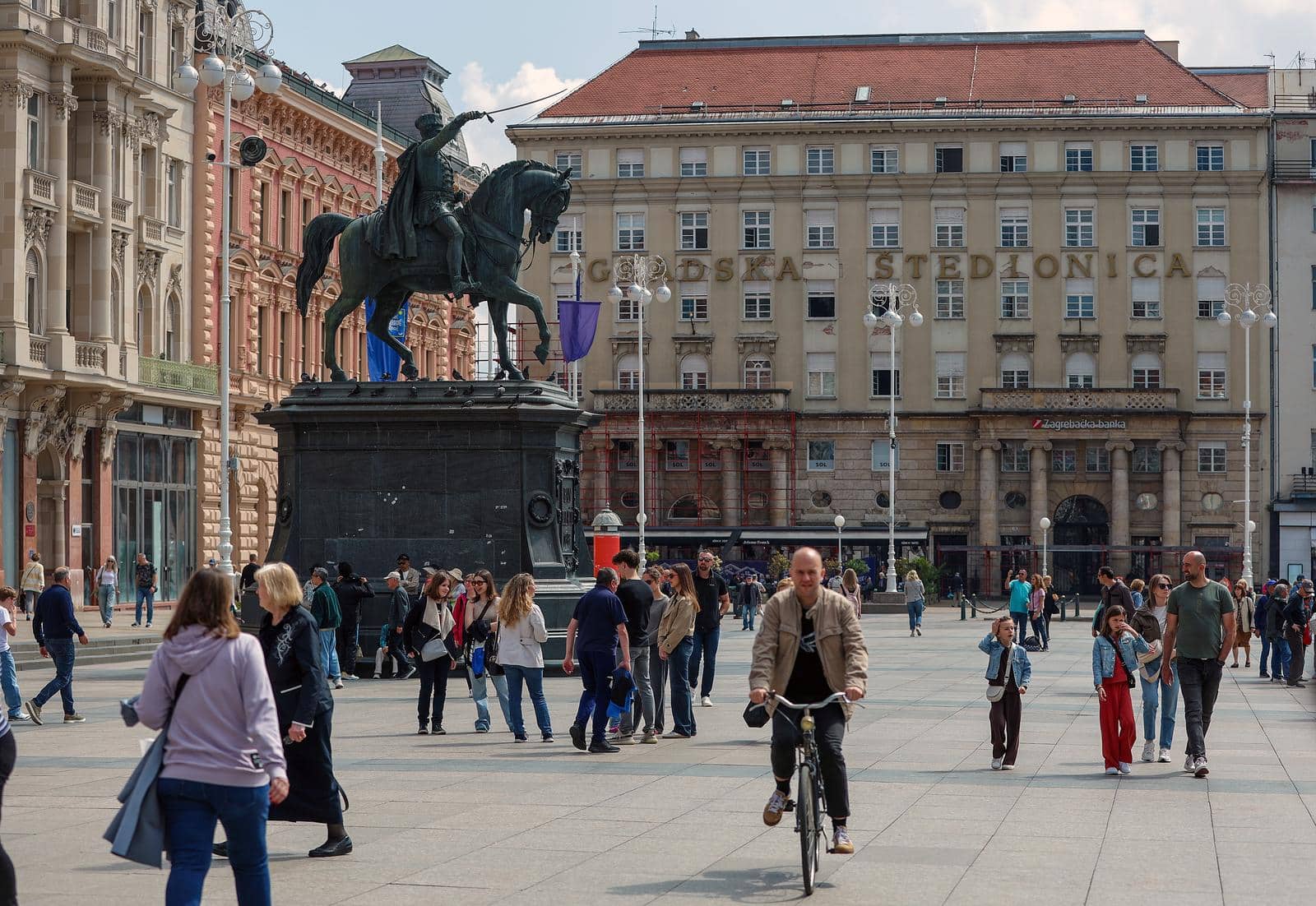 Zagreb: Pravo proljetno vrijeme u gradu