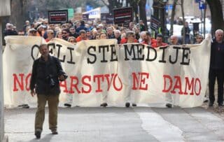 ARHIVA – 2019. Zagreb: Prosvjedna šetnja novinara protiv cenzure u medijima “Oteli ste medije, novinarstvo ne damo!”