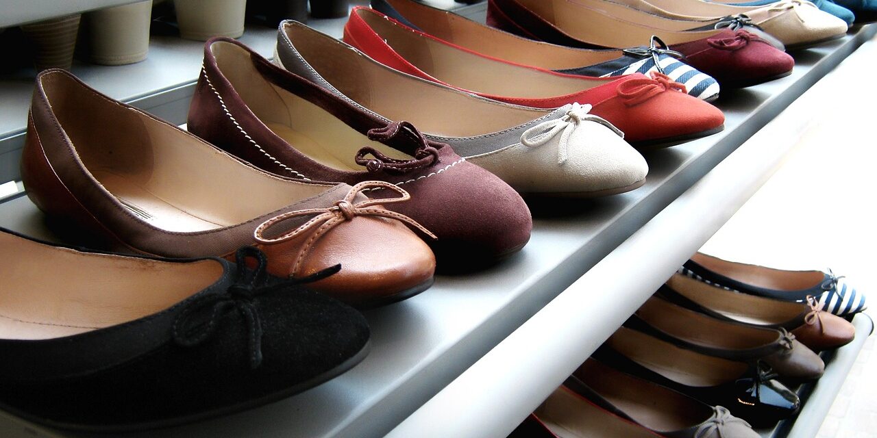 shoes-107401_1280