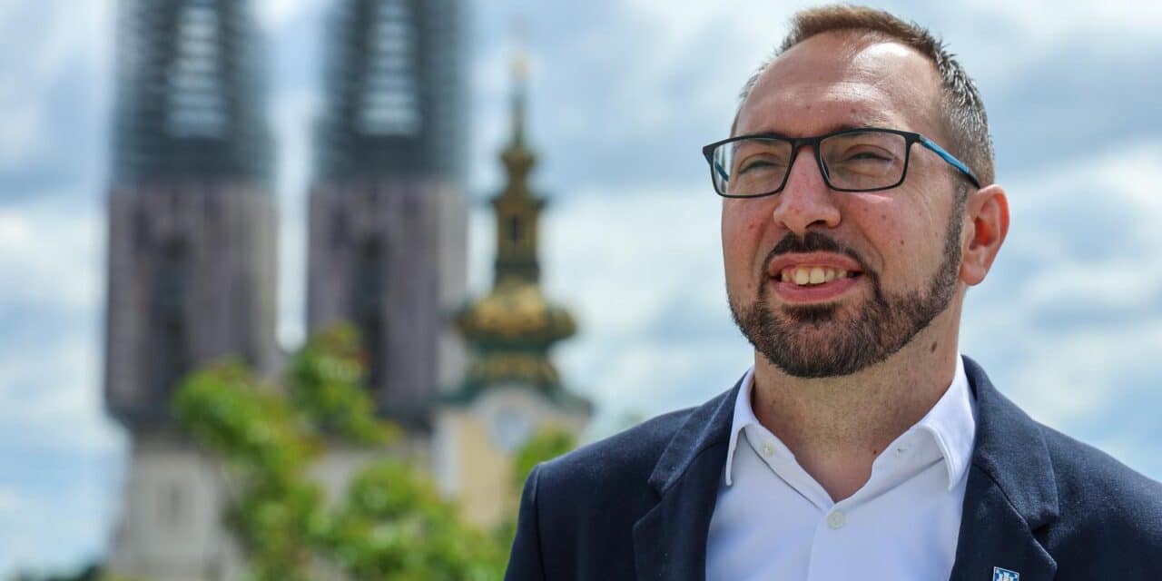 Zagreb: Završna konferencija za medije Tomislava Tomaševića i Siniše Hajdaša Dončića