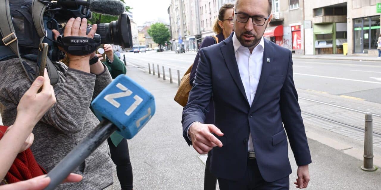 Zagreb: Tomašević stigao u USKOK dati iskaz oko afere Hipodrom