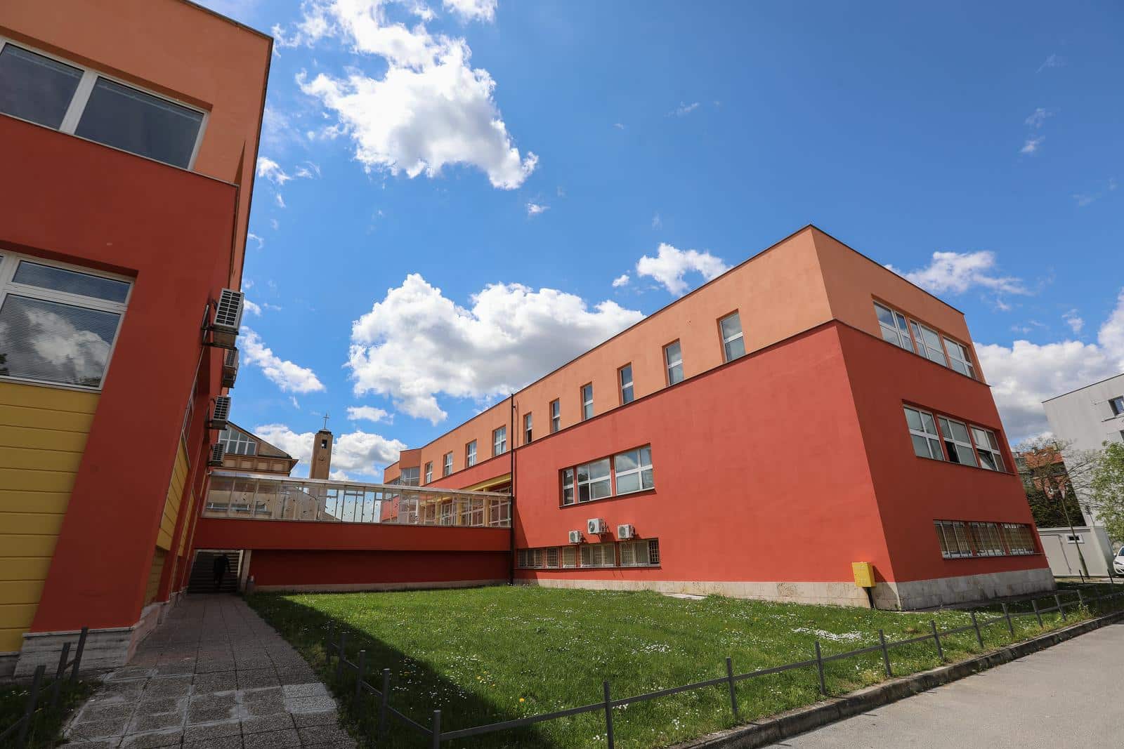 Zagreb: Konferencija za medije nakon obnove Fakulteta filozofije i religijskih znanosti