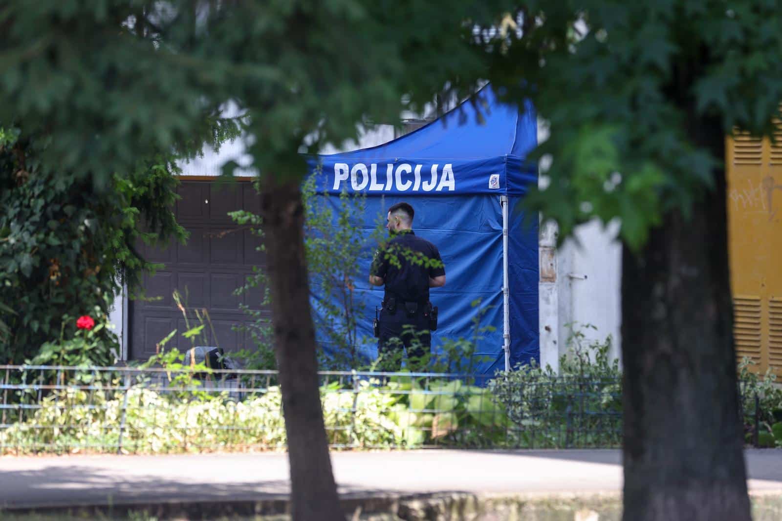 Zagreb: Policijski očevid u Odakovoj ulici