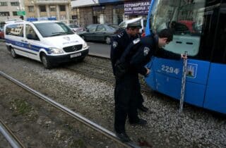 Zagreb: Pje�ak prelazio cestu pa ga pregazio tramvaj