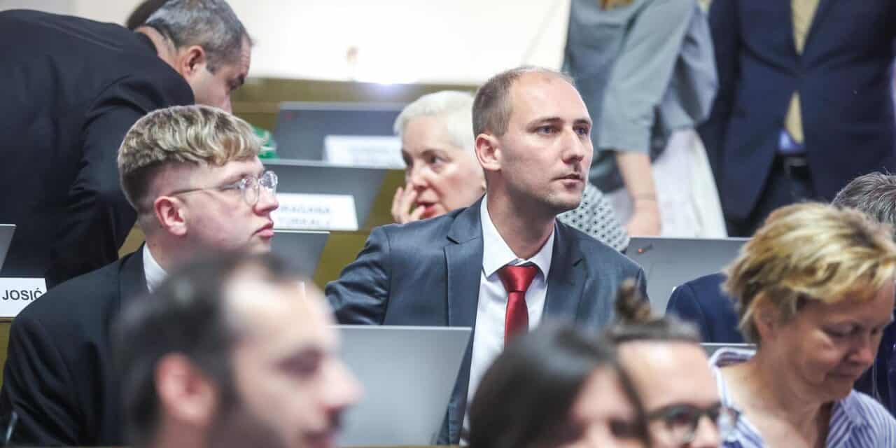 Novi predsjednik Gradske skupštine SDP-ov Matej Mišić svoju će funkciju obavljati profesionalno i uz plaću