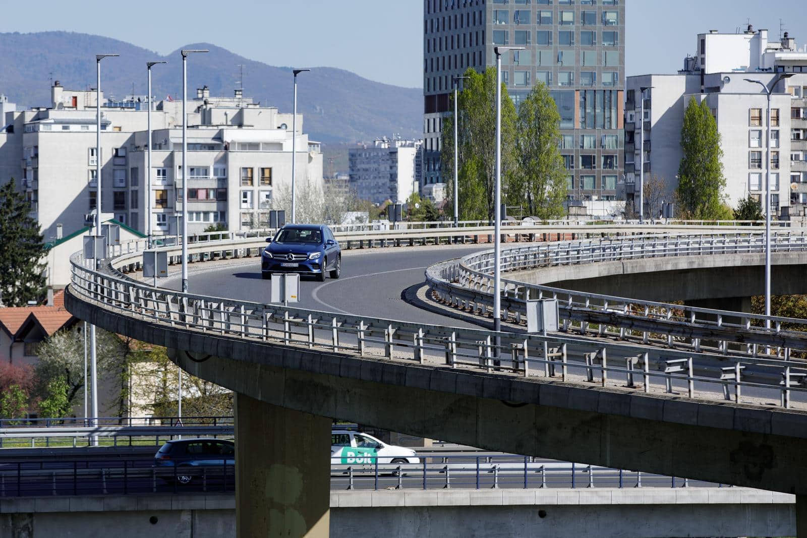 Zagreb: Prometnu petlja na križanju Držićeve i Slavonske avenije