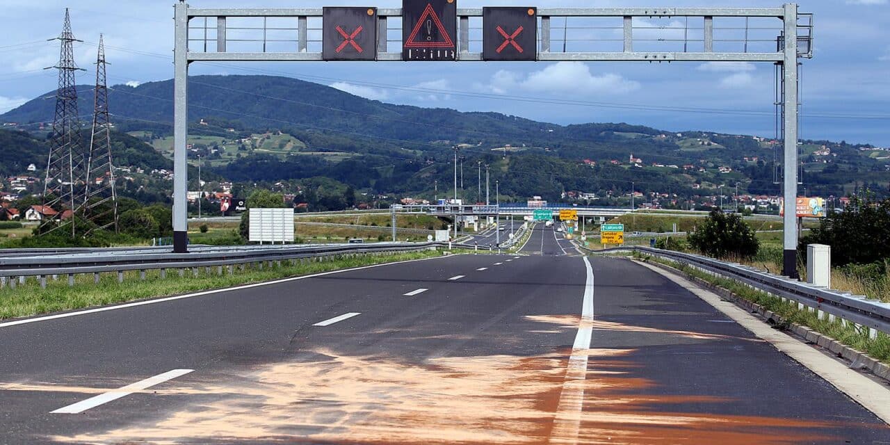 Zagreb: Na autocesti A3 poginuo motociklist