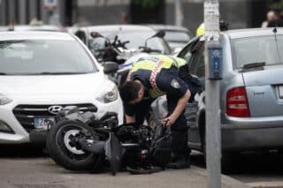 Zagreb:  U prometnoj nesreći sudjelovali su motocikl i automobil