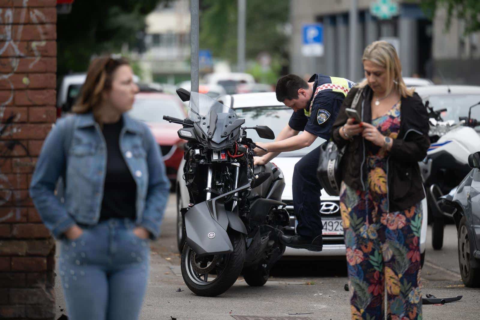 Zagreb: U prometnoj nesreći sudjelovali su motocikl i automobil