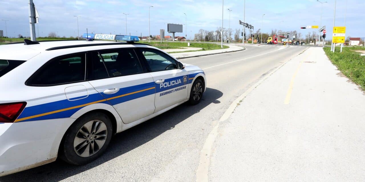 Motociklist poginuo u sudaru s automobilom kod Velike Gorice