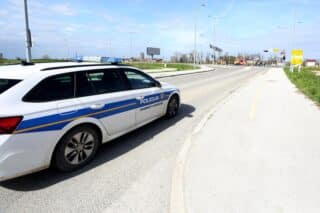 Motociklist poginuo u sudaru s automobilom kod Velike Gorice