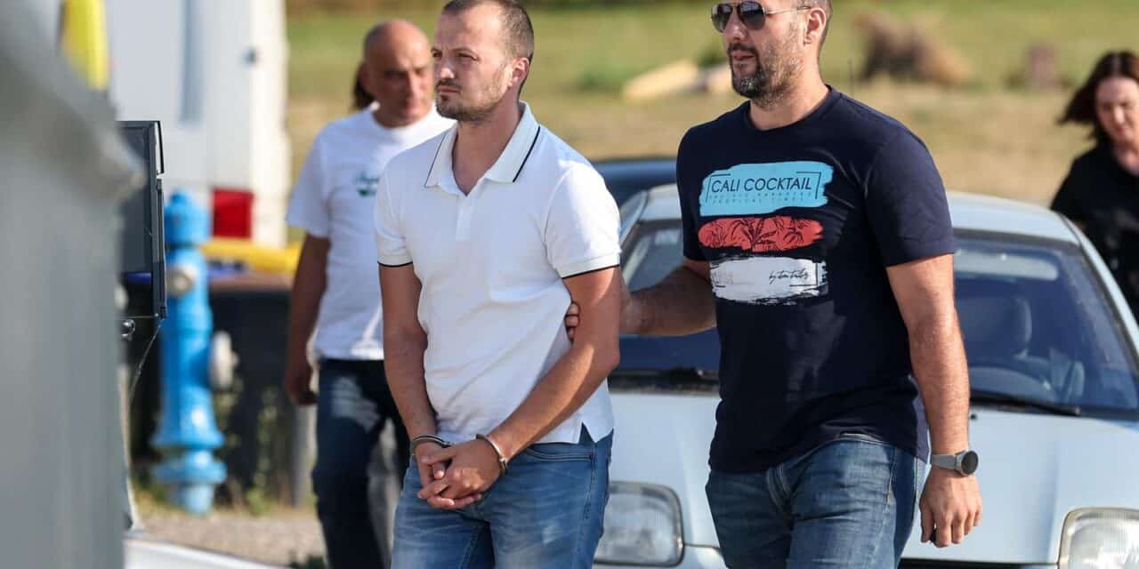 Zagreb: Policija dovela osumnjičenog Andreja B. na pretres kuće