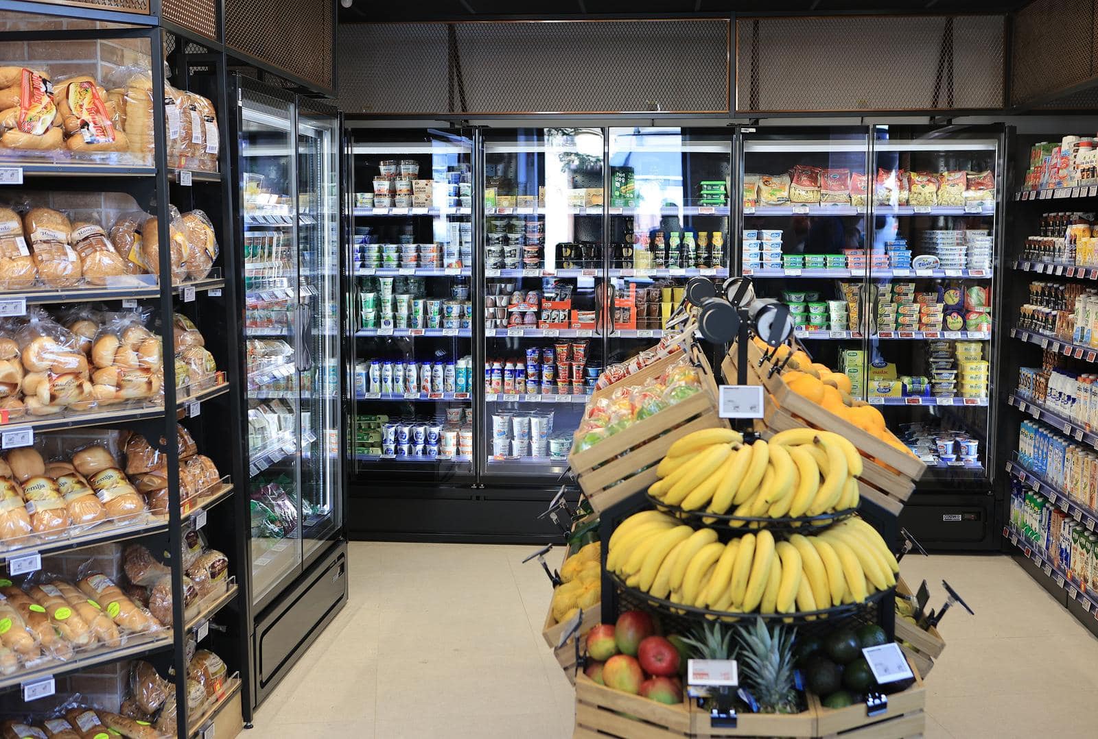 Zagreb: Svečano otvorenje Konzum smart, trgovine koja nema blagajni niti djelatnika