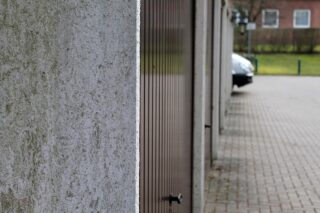 garages-270675_1280