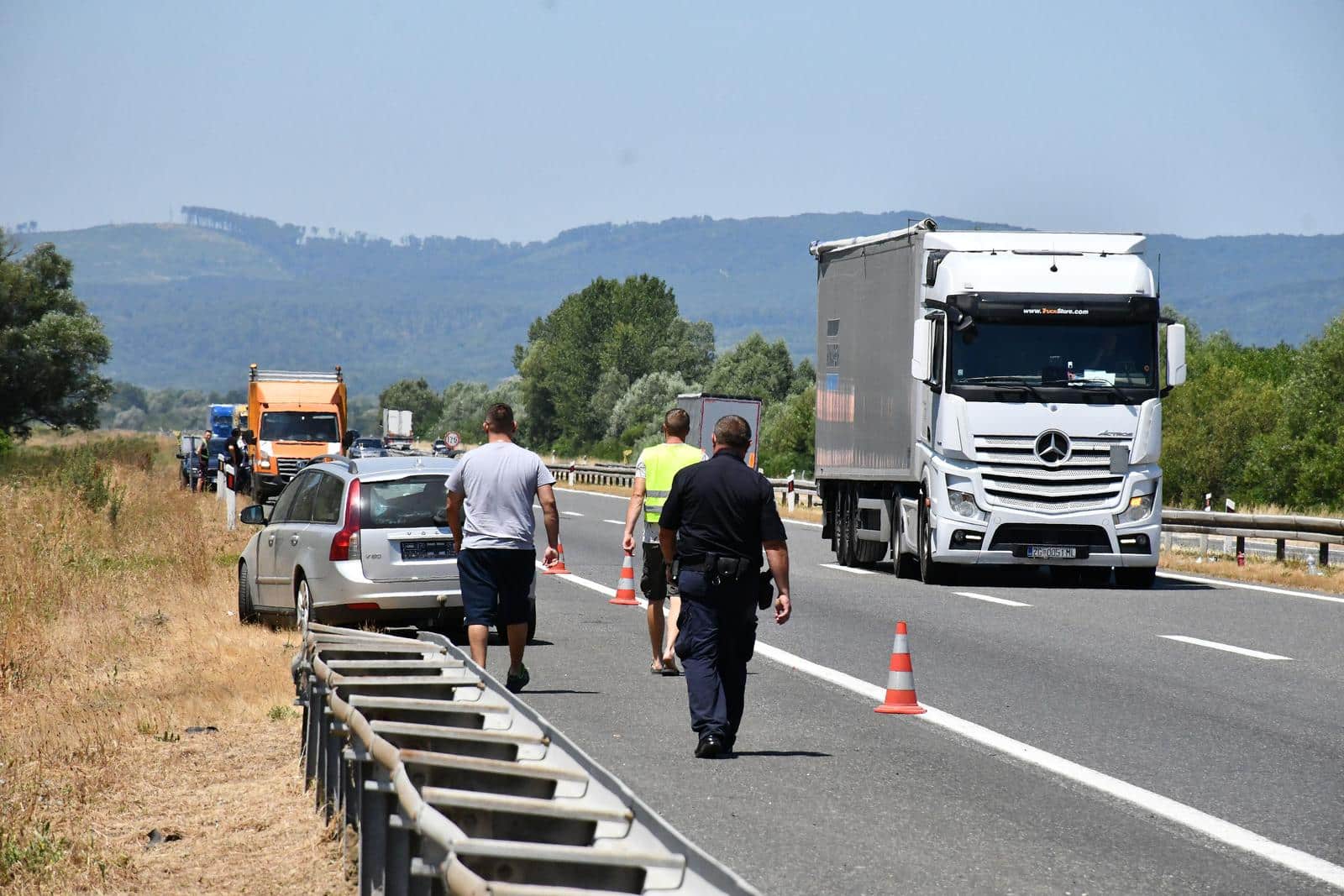 Vrbovljani: Sudar kamiona i osobnog automobila na autocesti A3