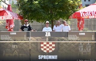 Zagreb: Fan zona na Hipodromu uoči Thompsonovog koncerta
