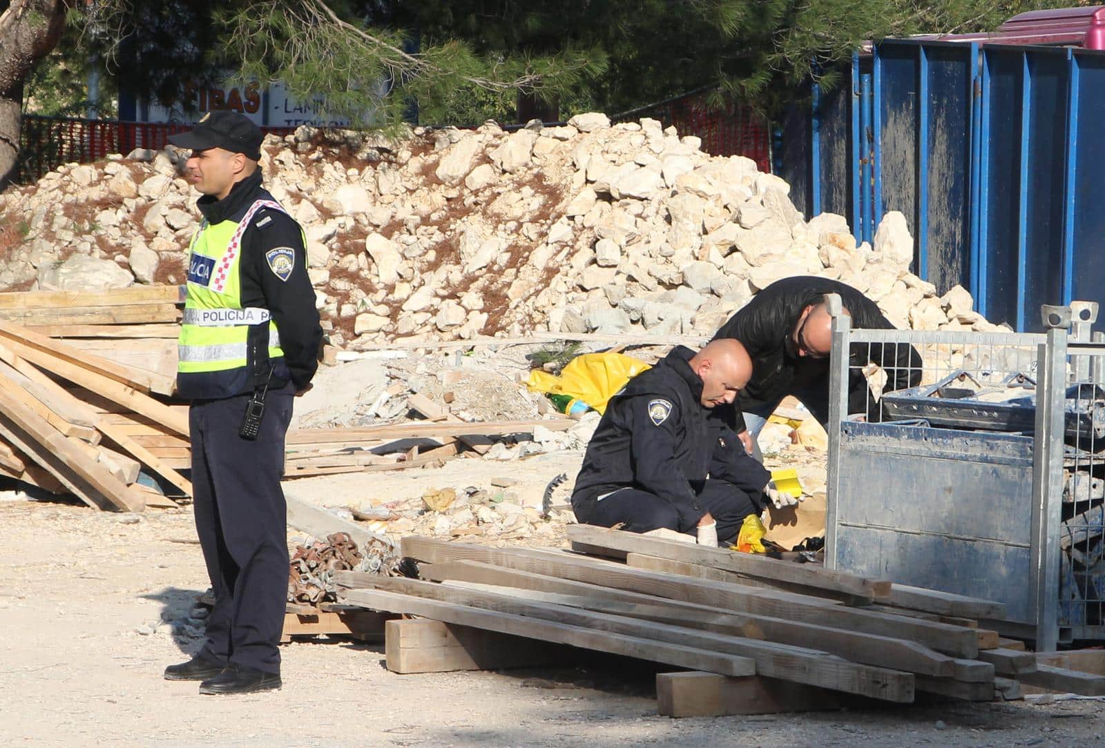 gradilište policija
