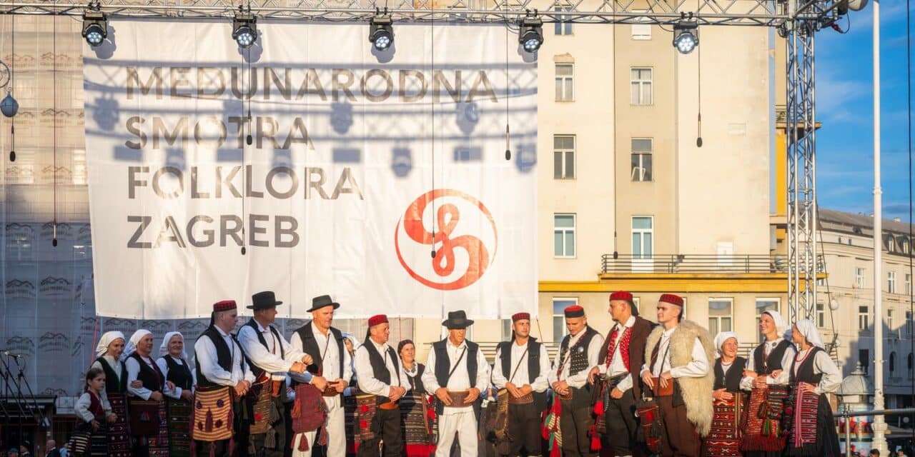 Zagreb: Nastup folklornih skupina u sklopu Međunarodne smotre folklora