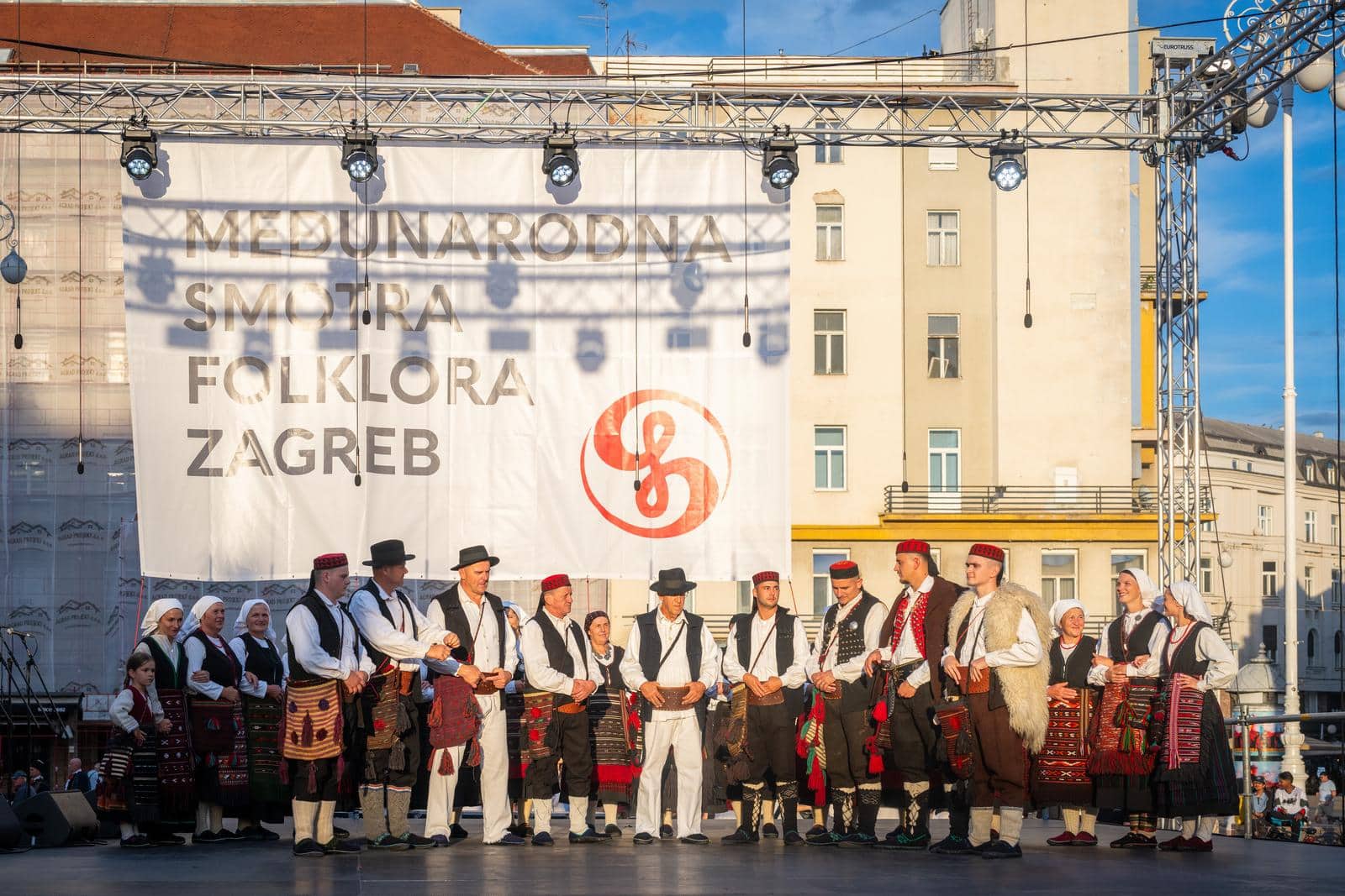 Zagreb: Nastup folklornih skupina u sklopu Međunarodne smotre folklora