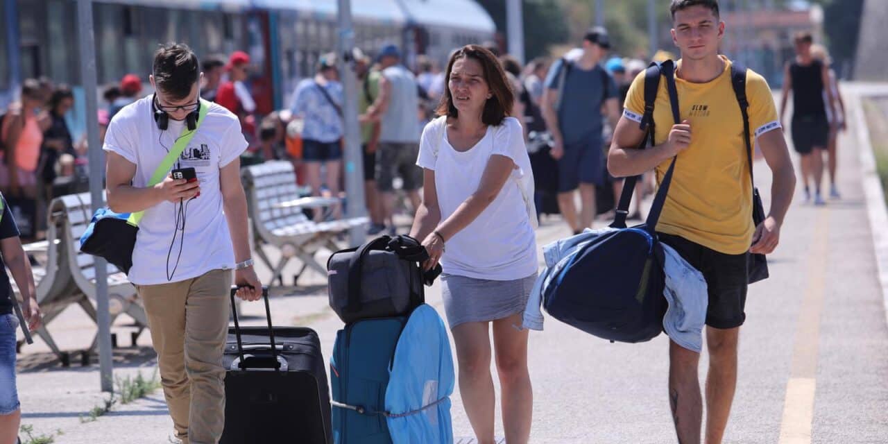 Dio turista stigao je u Split vlakom iz Budimpešte