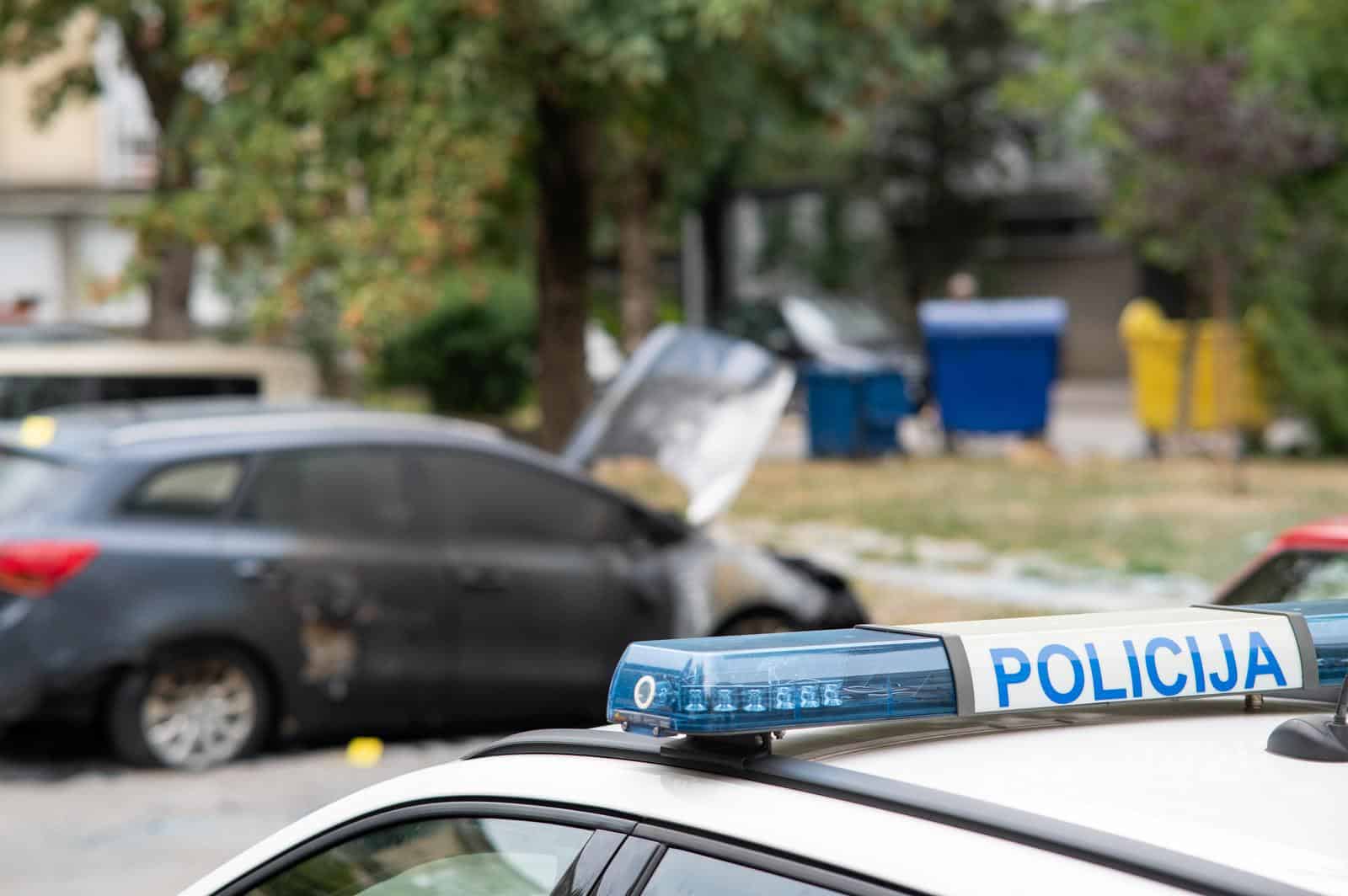 Zagreb: Usred noći izgorio automobil