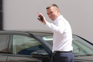 Zagreb: Ivan Penava odlazi iz zgrade Vlade na Markovom trgu