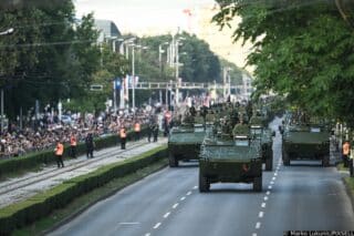 Zagreb: Prolazak motoriziranog i mehaniziranog postroja u povodu 30. obljetnice VRO Oluja