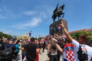 Zagreb: Okupljanje na Trgu kralja Tomislava uoči odlaska na Bundek