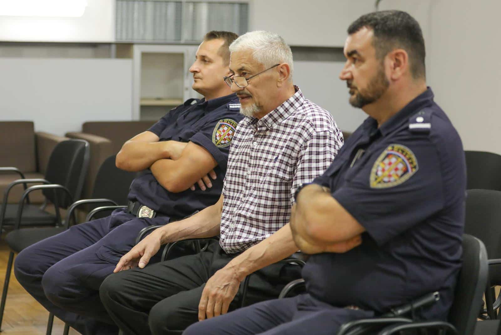 Osijek: Suđenje Željku Travici za ratni zločin