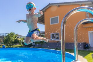 child-6353515_1280