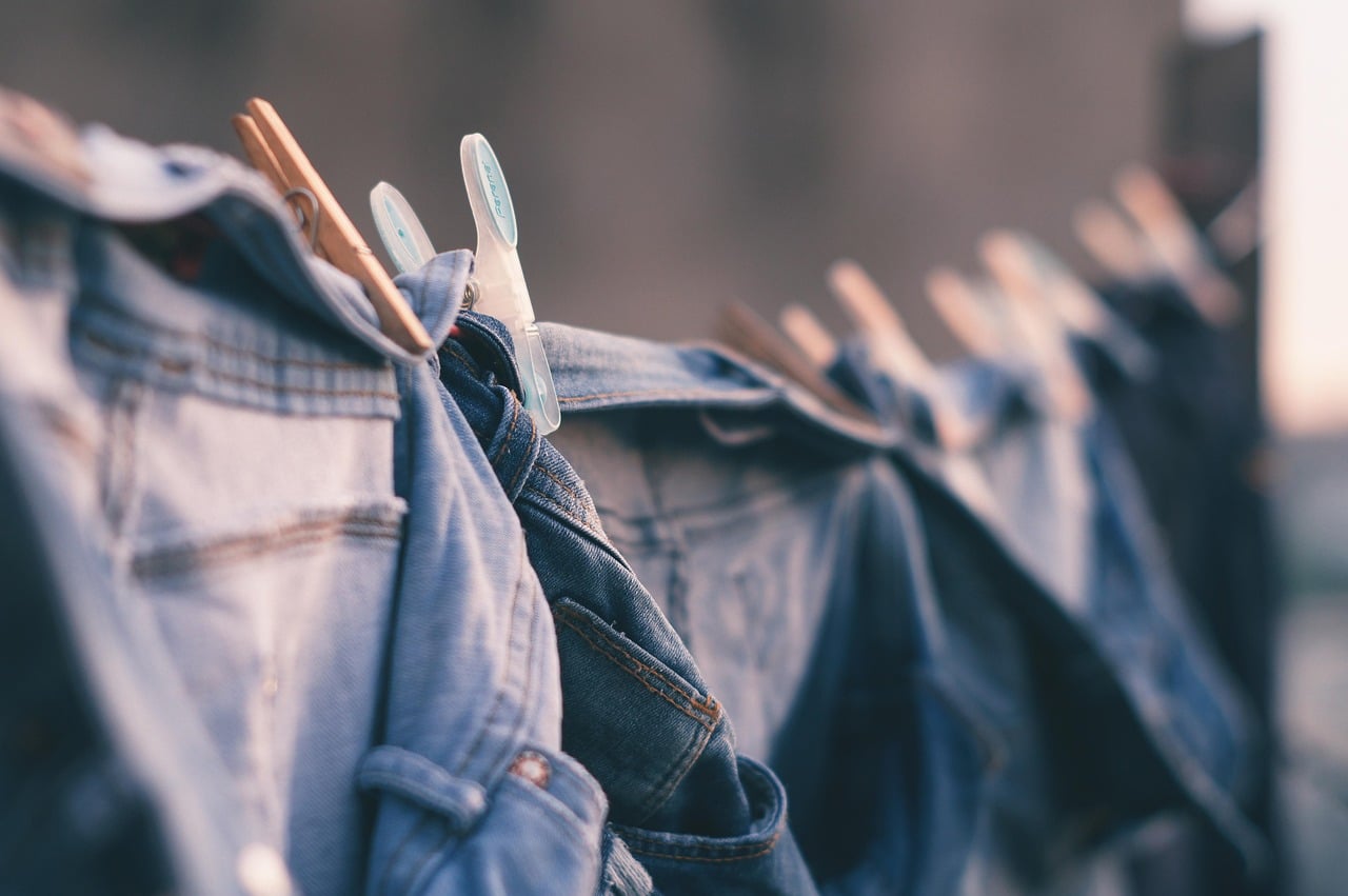 clothes-1846128_1280