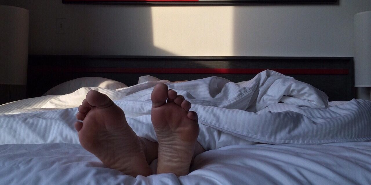 feet-2308646_1280