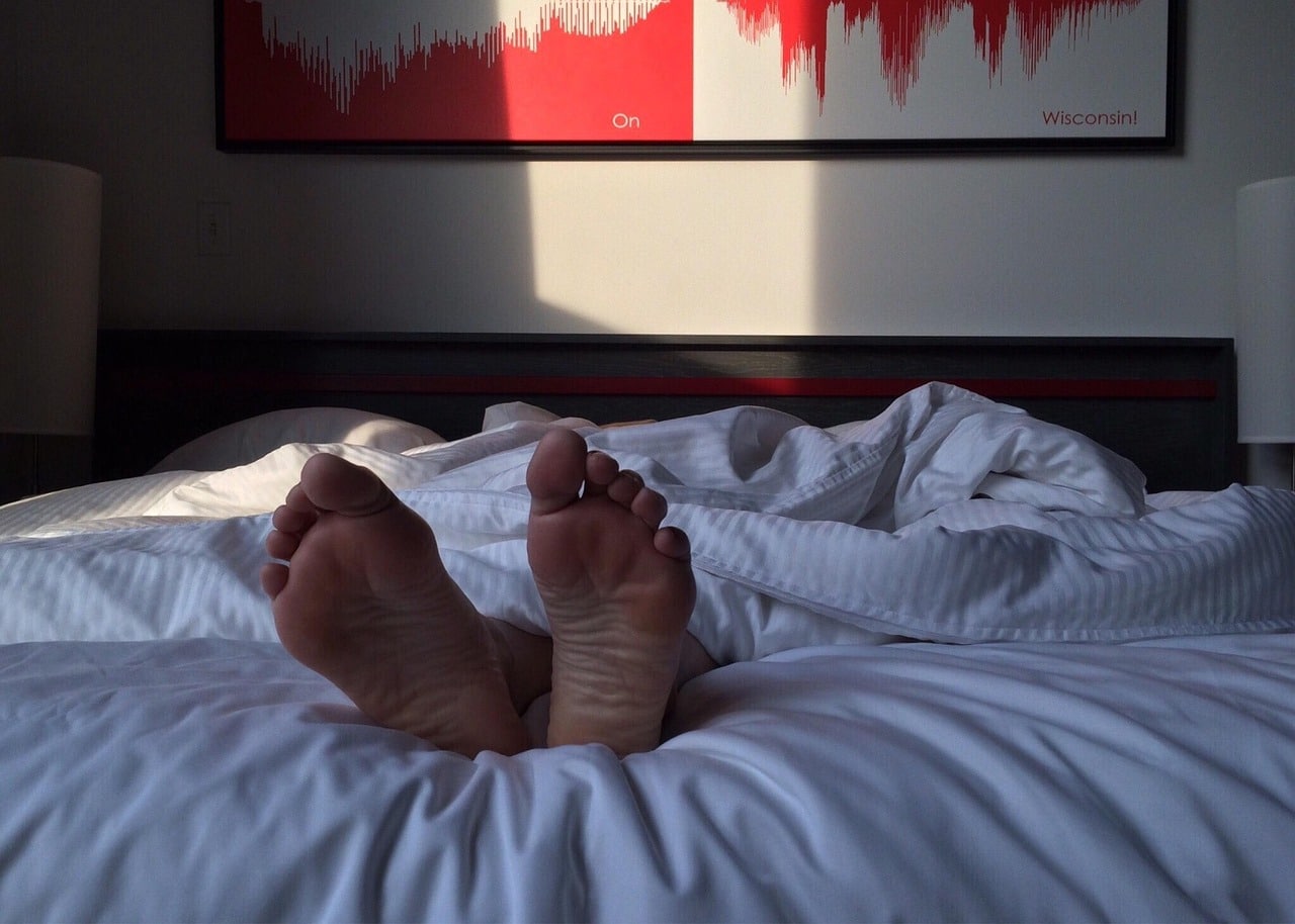 feet-2308646_1280
