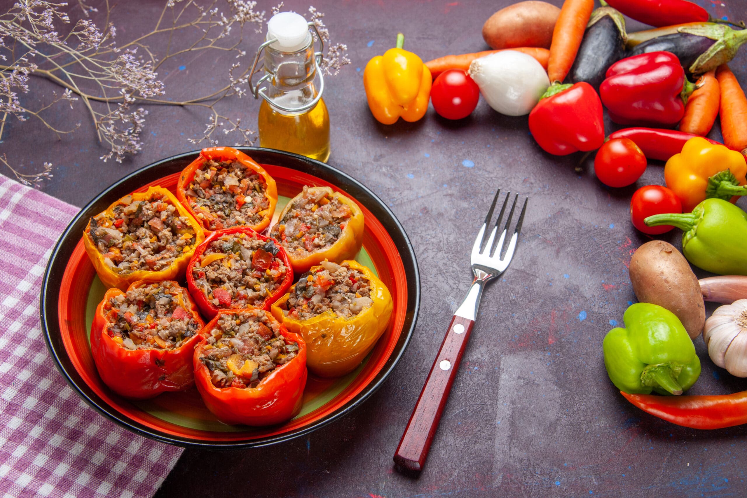punjene paprike recept domaća kuhinja suho meso tajni sastojak tradicionalno jelo paprika ručak mljeveno meso riža