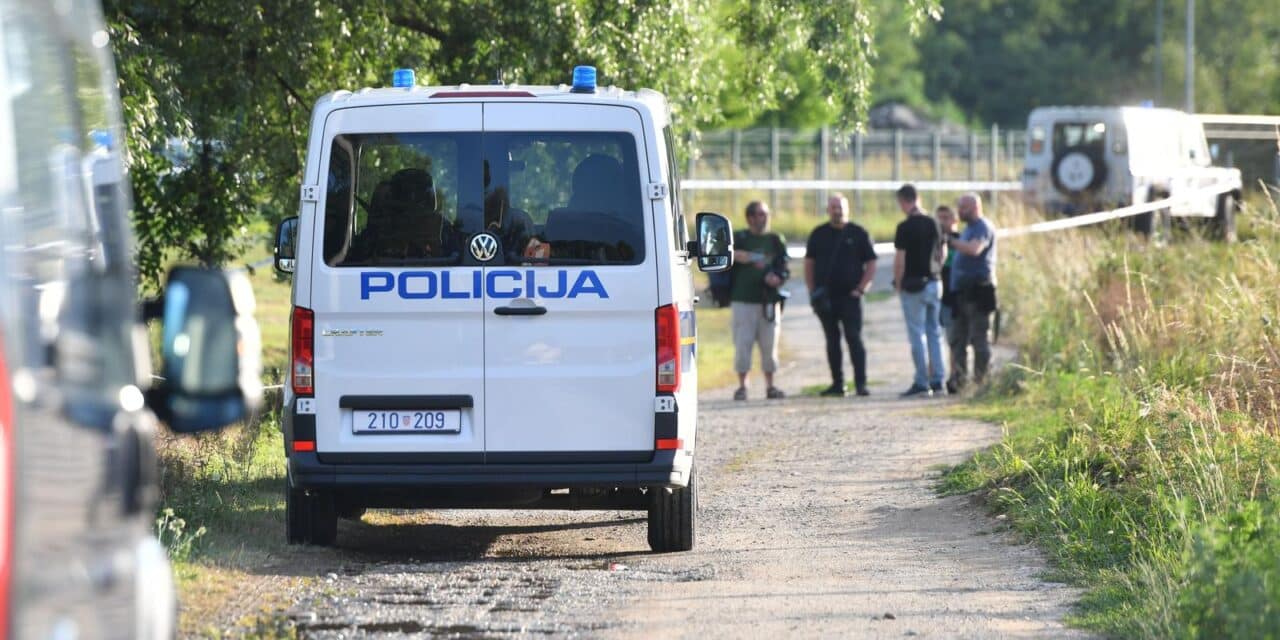 Policijski očevid kod Male Subotice gdje je pronađeno tijelo muškarca, sumnja se na ubojstvo