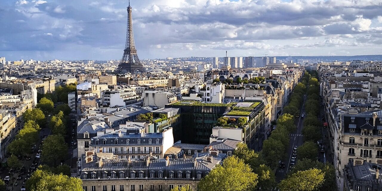 paris-8756718_1280