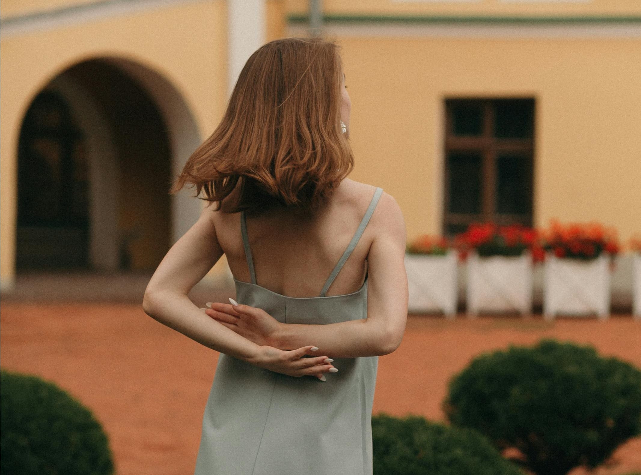 pexels-vikkirillova-10200694