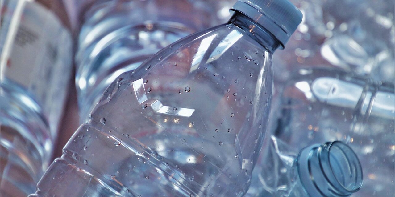 the-bottle-5128607_1280