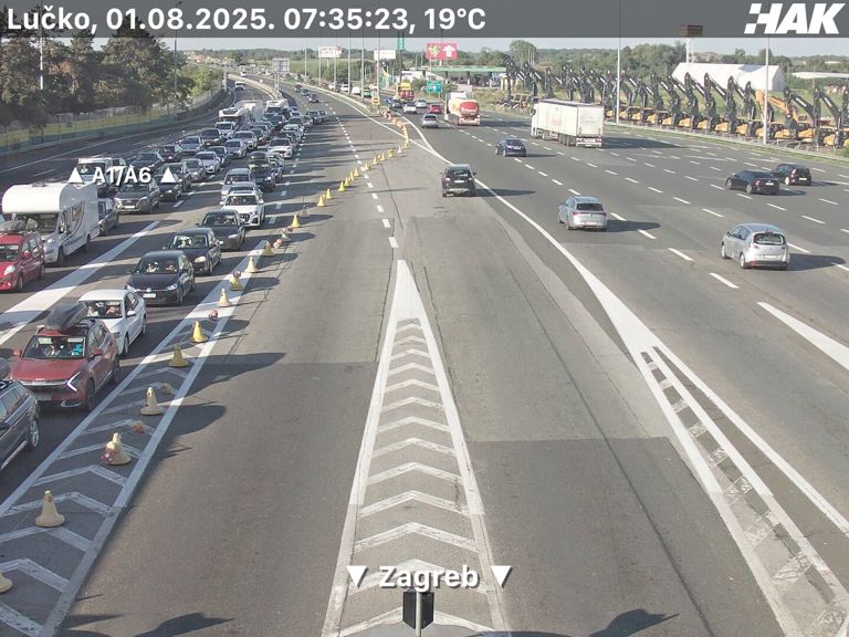očekuju se gužve na glavnim prometnicama prema moru i unutrašnjosti zastoji