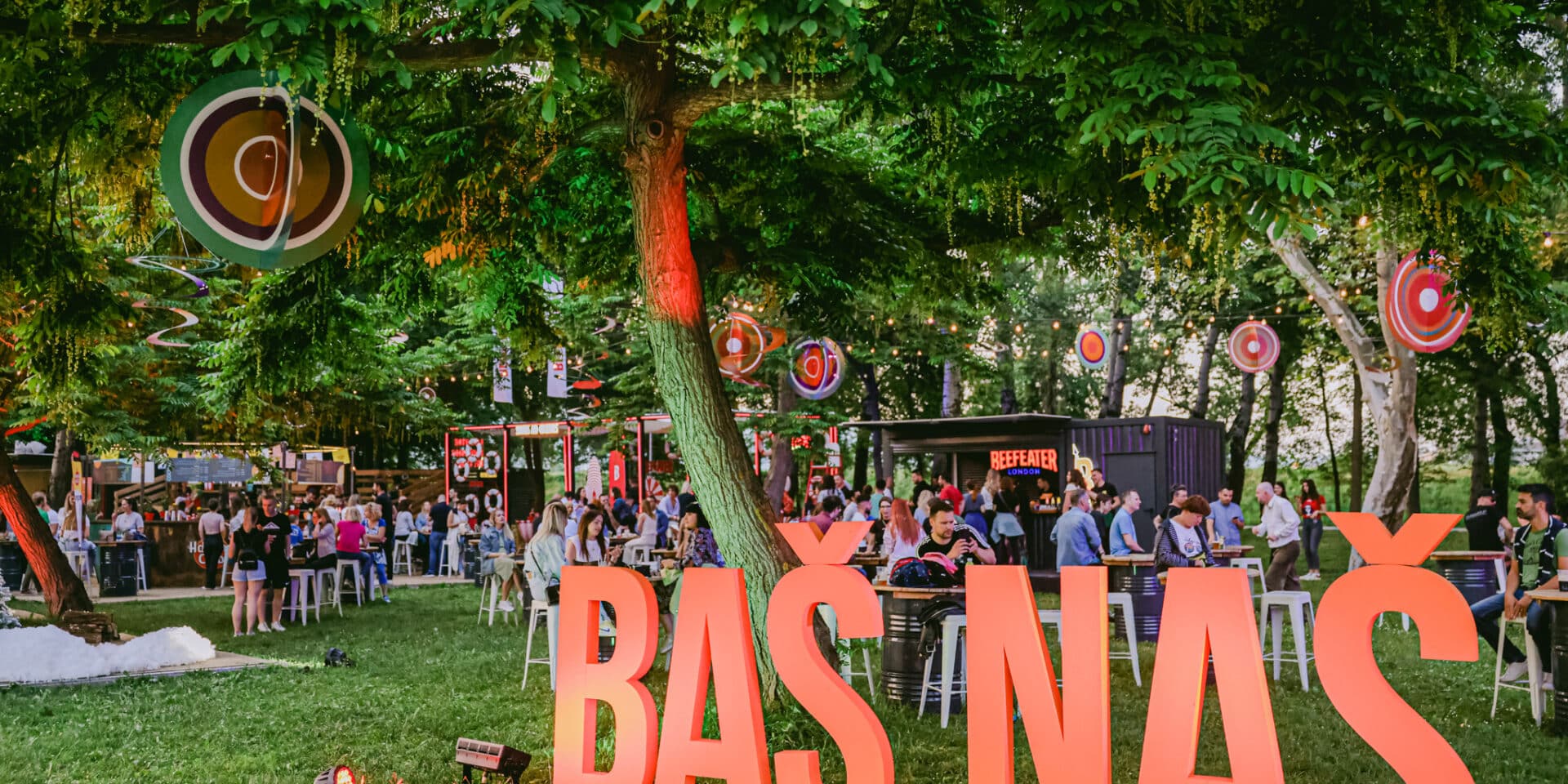 Baš Naš (1)